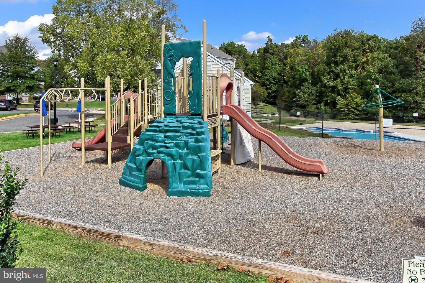 5432 Summer Leaf Lane photo 50