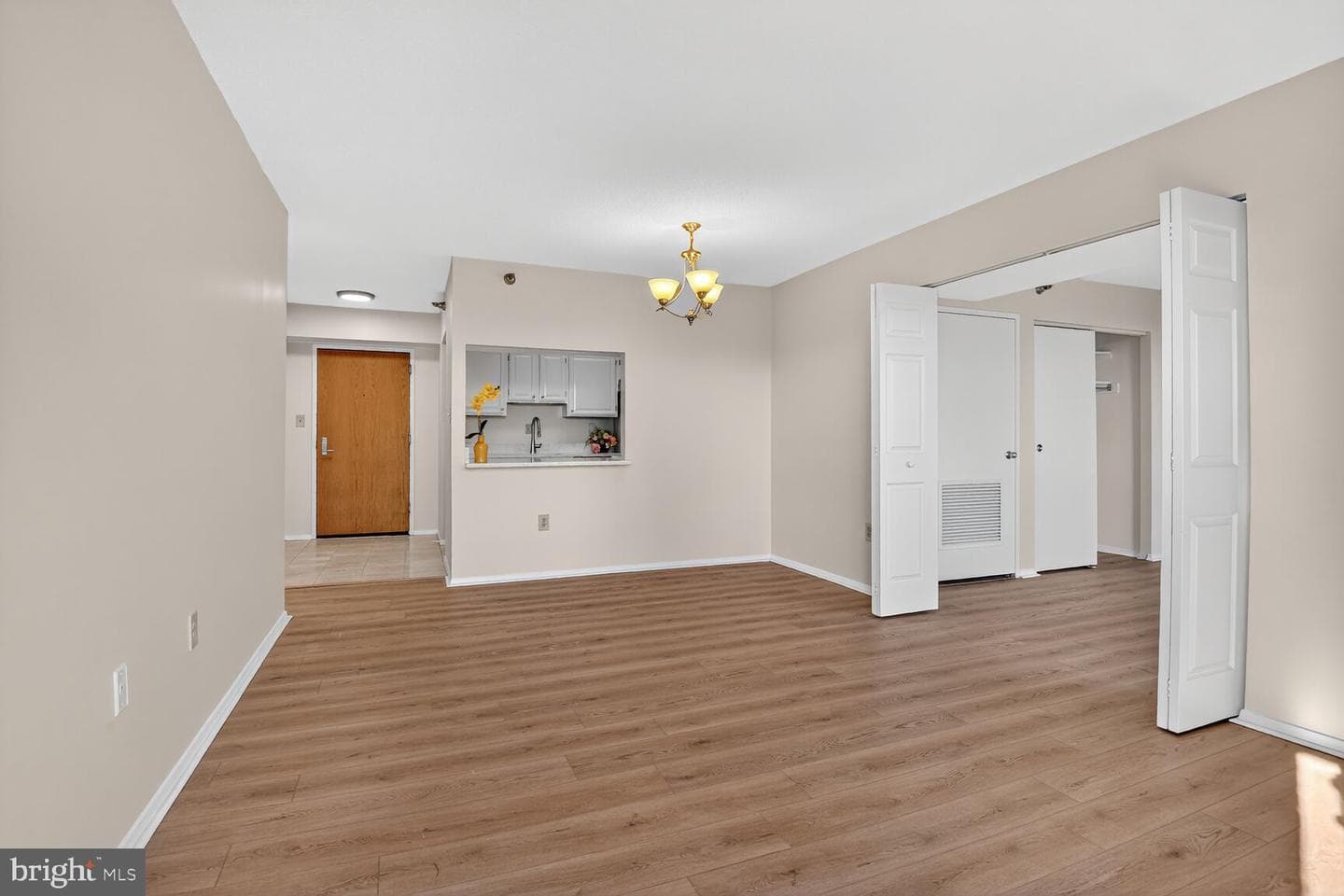 1808 Old Meadow Road #507 photo 3