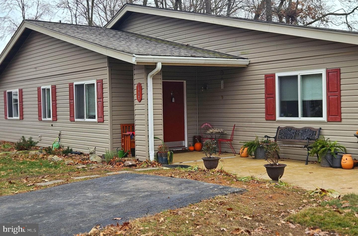 1525 Hiddenbrook Drive photo 13