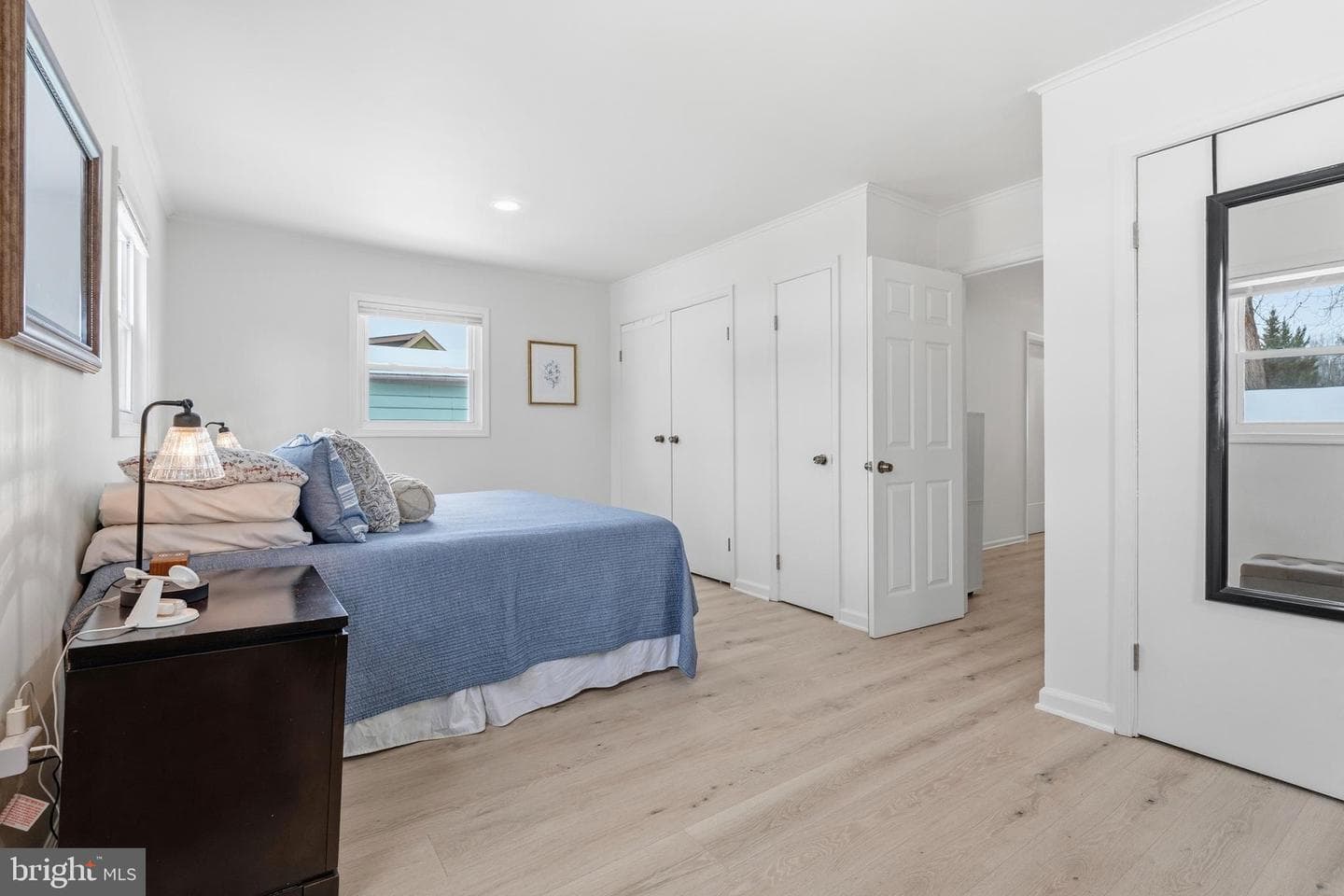 2914 Douglas Street photo 18