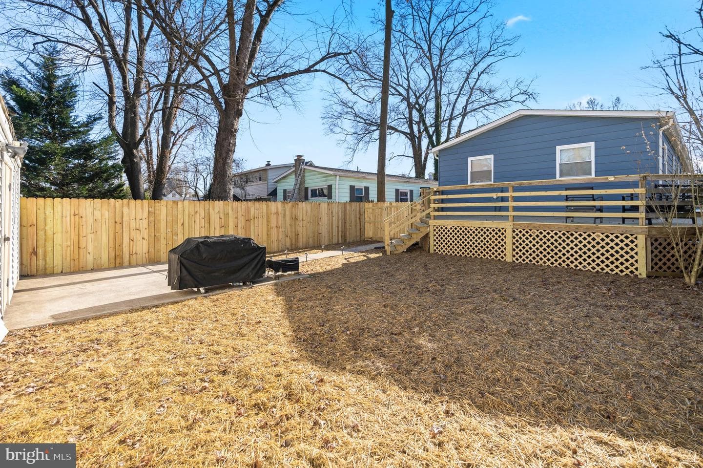 2914 Douglas Street photo 32