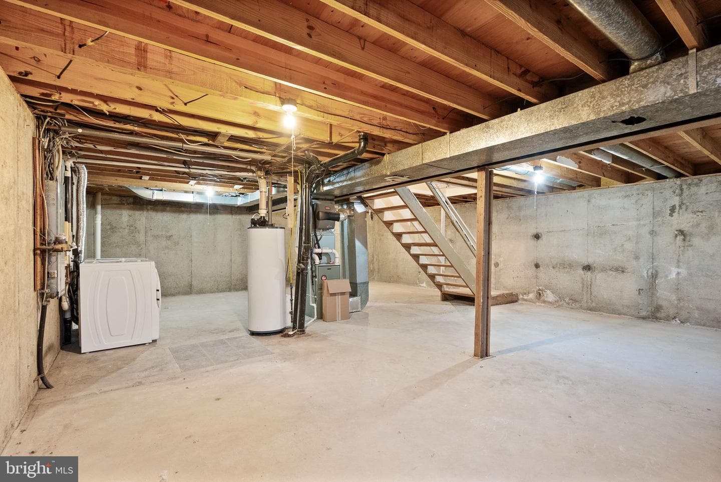 2420 Freetown Drive photo 30