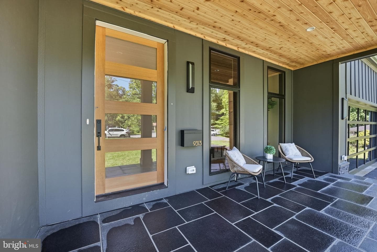 9313 Coronado Terrace photo 4
