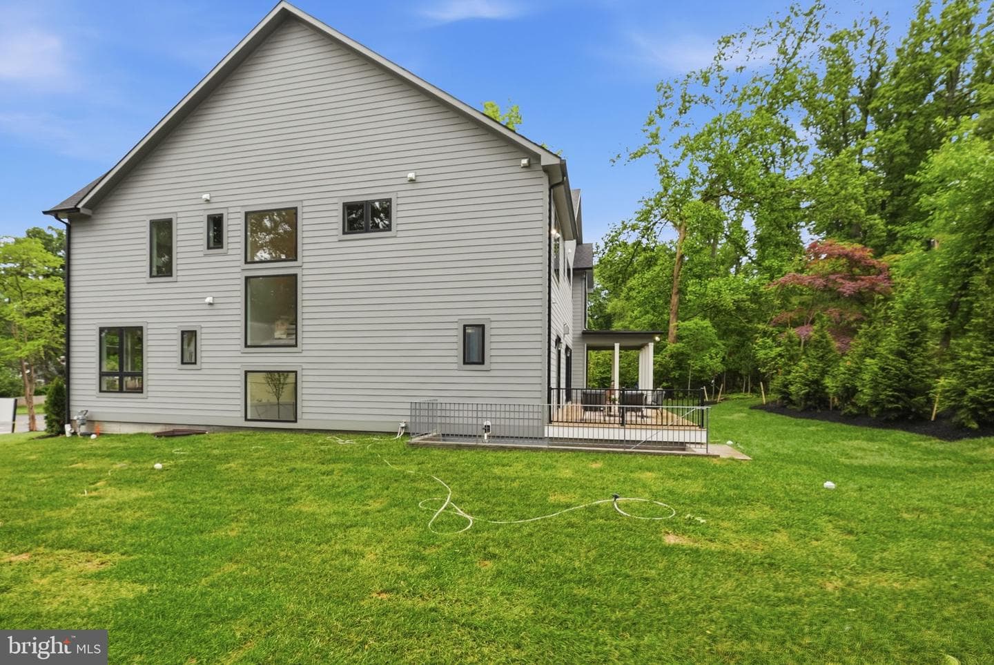 2530 Stuart Place photo 103