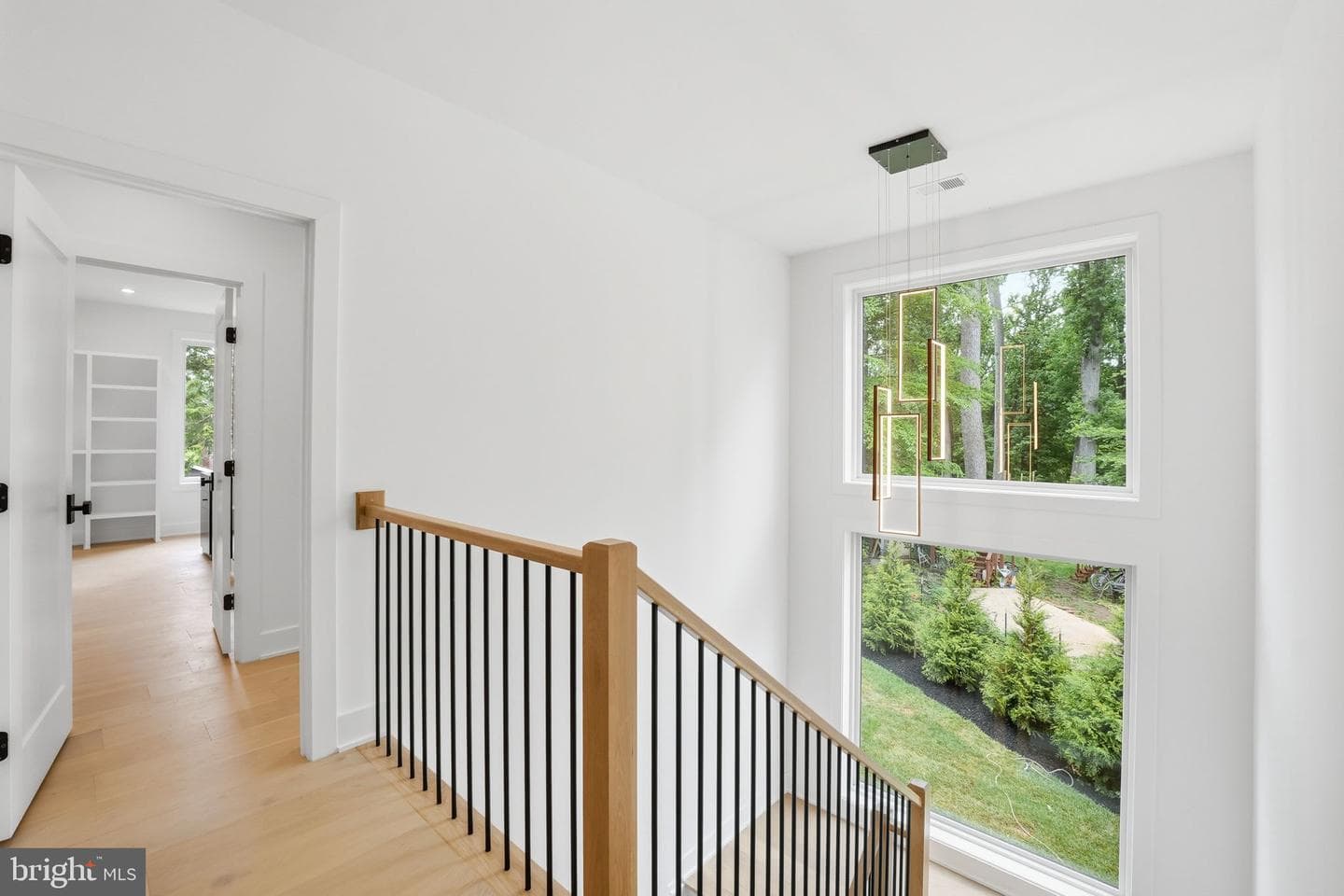 2530 Stuart Place photo 34