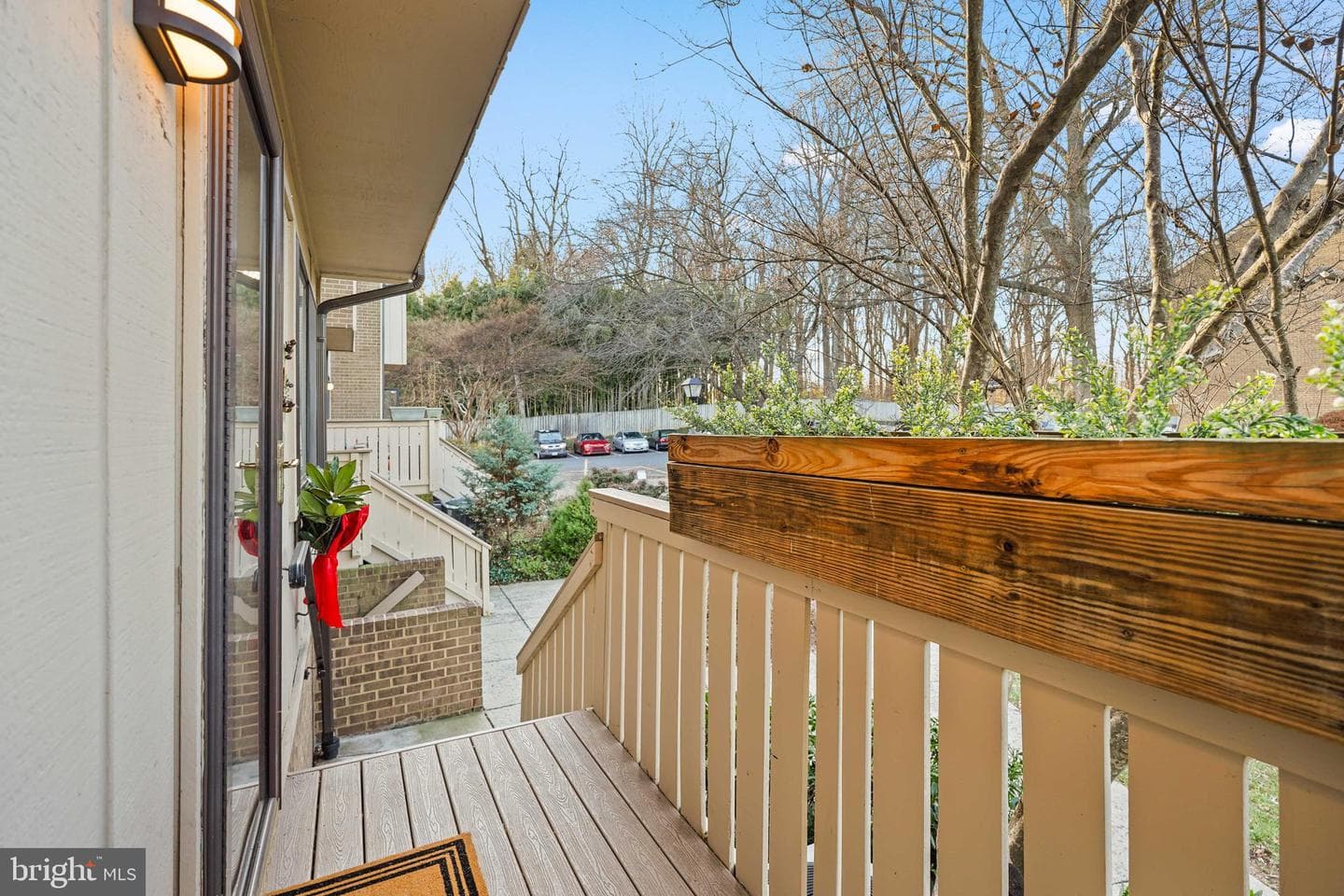 2716 Glengyle Drive photo 3