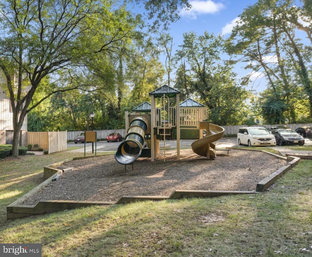 2716 Glengyle Drive photo 37