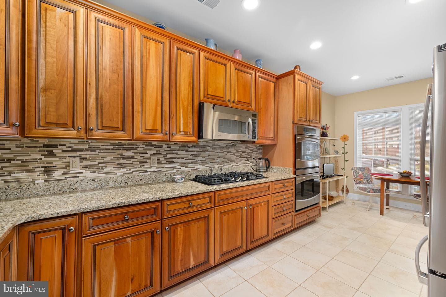 8410 Stargazer Lily Court photo 10