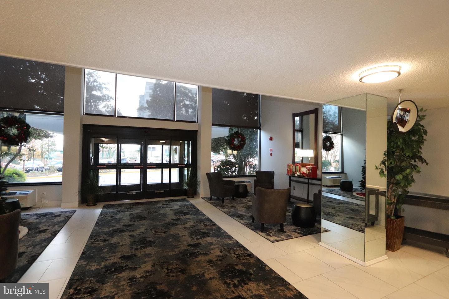 2059 Huntington Ave # 612 photo 25