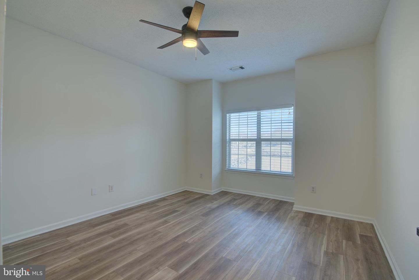 1708 Lake Shore Crest Drive photo 9