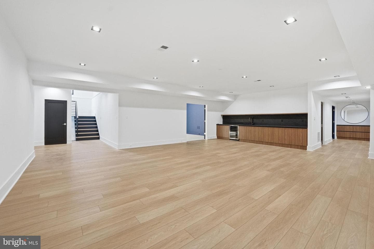 6910 Bright Avenue photo 83