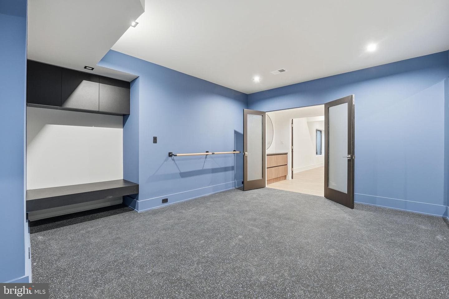 6910 Bright Avenue photo 90