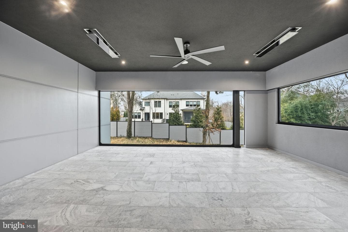 6910 Bright Avenue photo 99