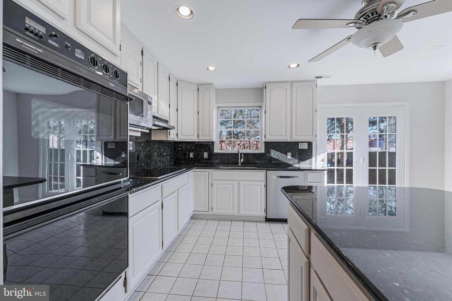 13130 Pavilion Lane photo 21