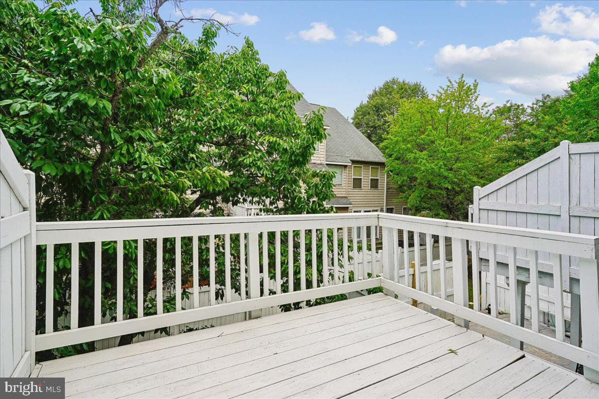 1711 Blue Flint Court photo 12