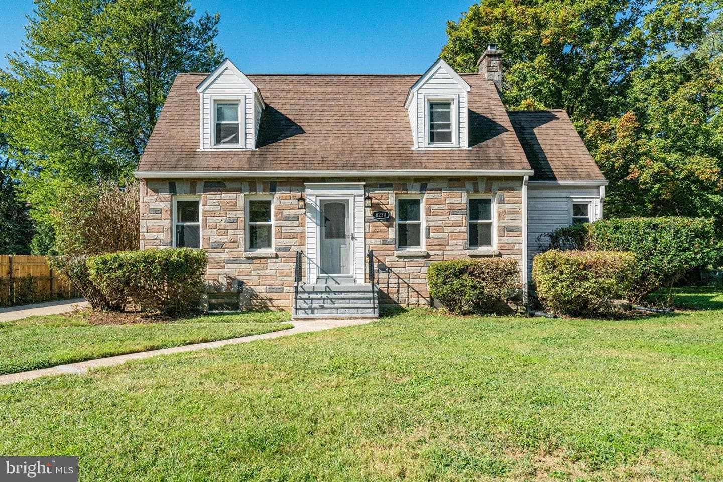 8230 Gregory Drive photo 4