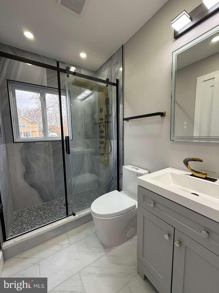 5401 Ferndale Street photo 24