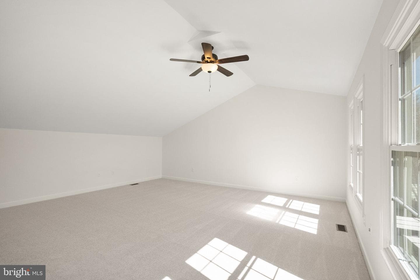 14379 Round Lick Lane photo 41