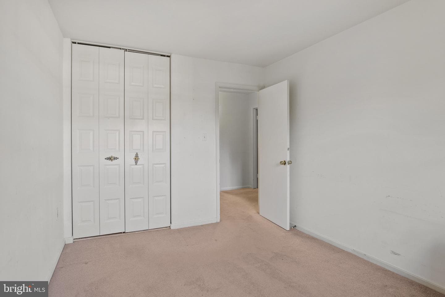 4301 Greenberry Lane photo 19