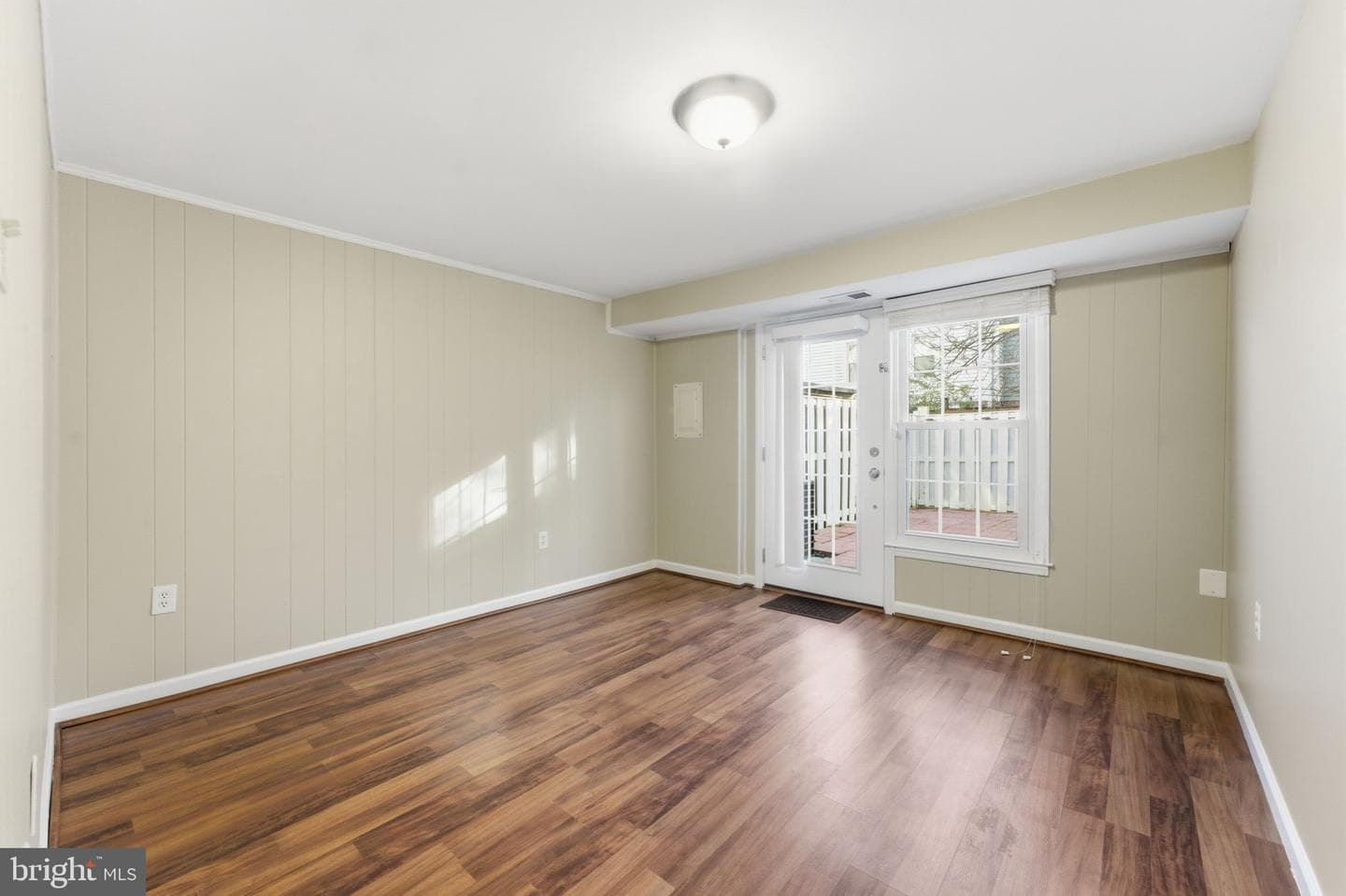 7960 Central Park Circle photo 25
