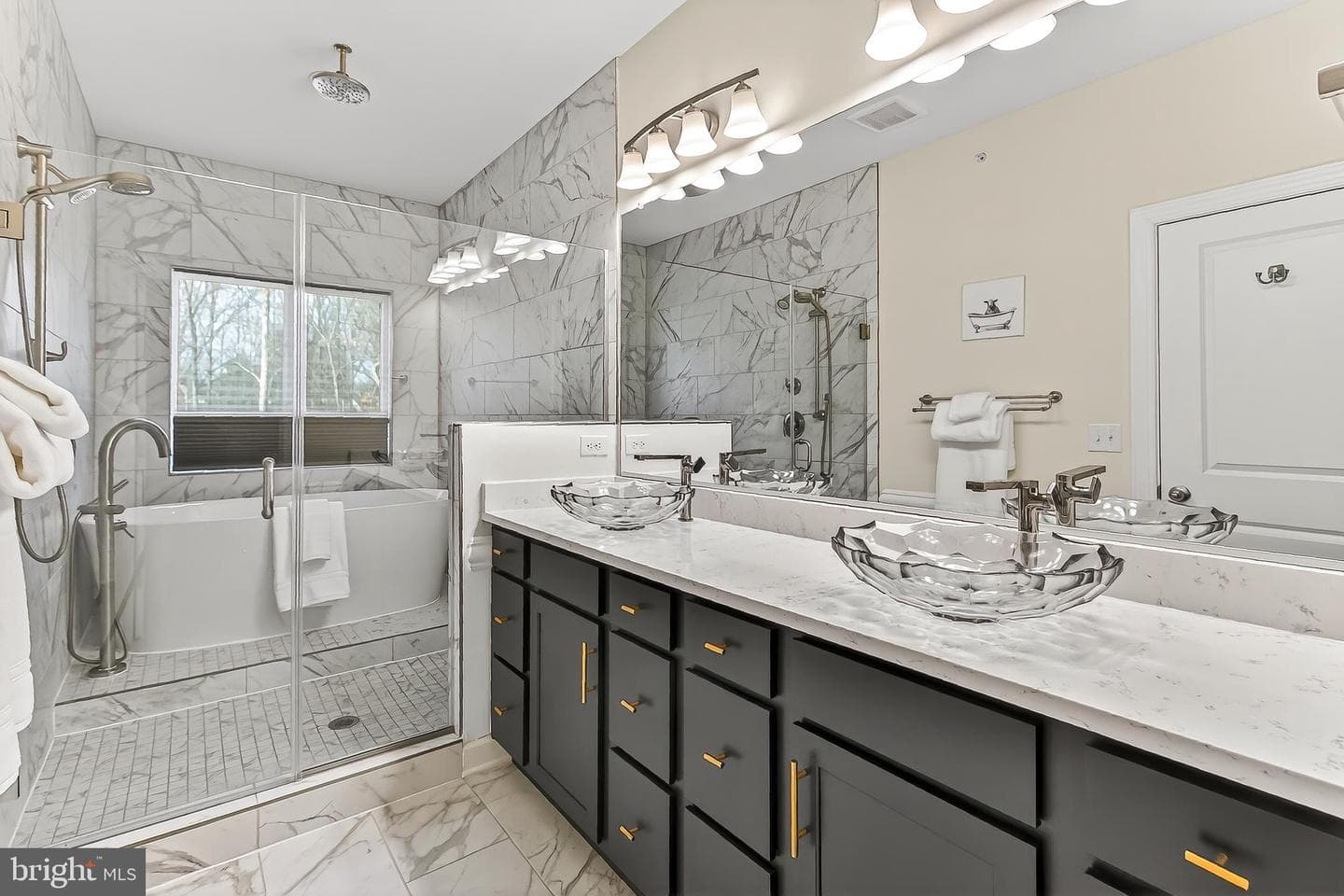 3849 Rainier Drive photo 4