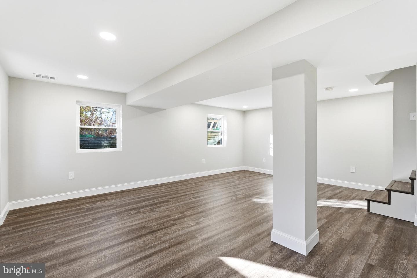 6735 Gouthier Road photo 36