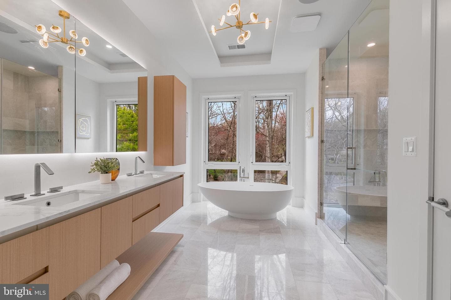 8757 Brook Road photo 34