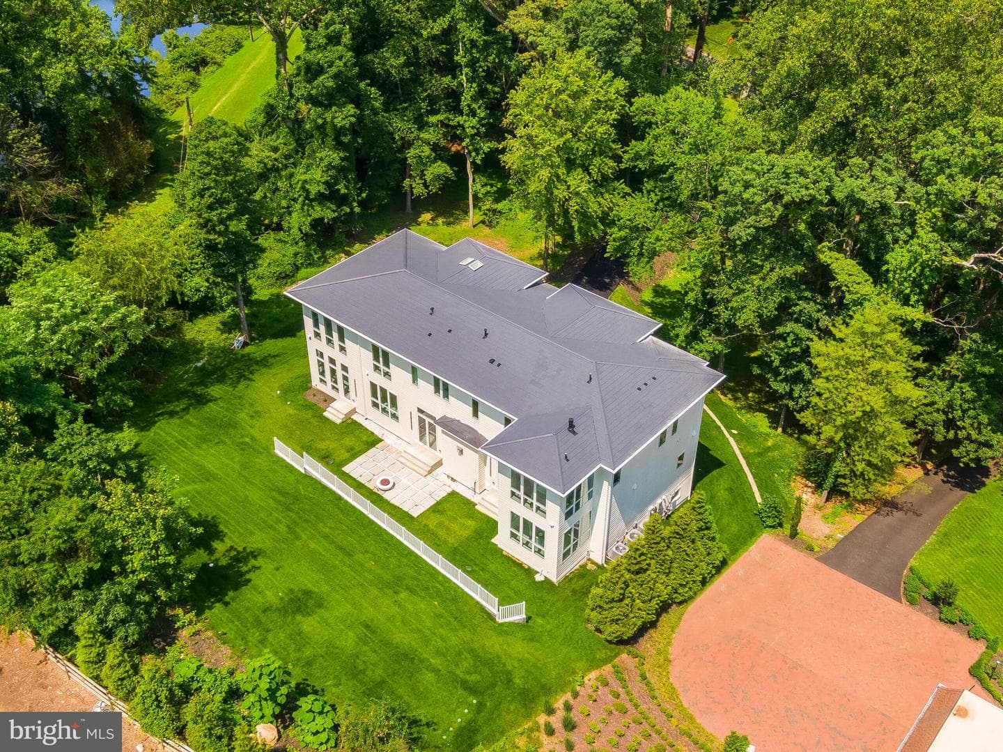 8757 Brook Road photo 49