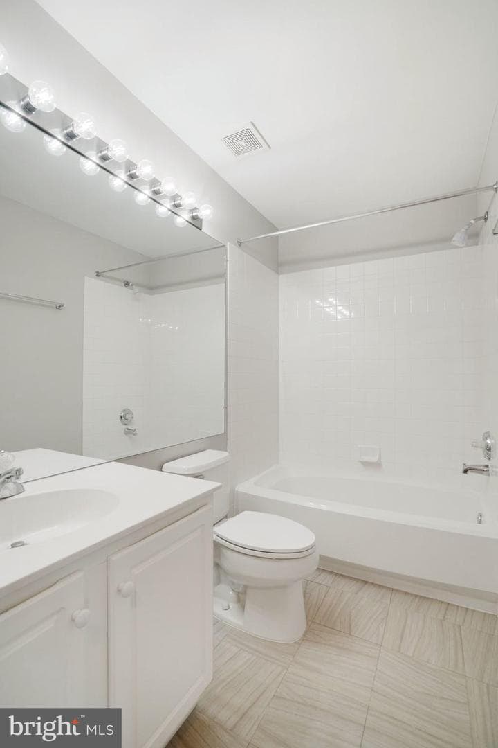 6142 Manchester Park Circle photo 34