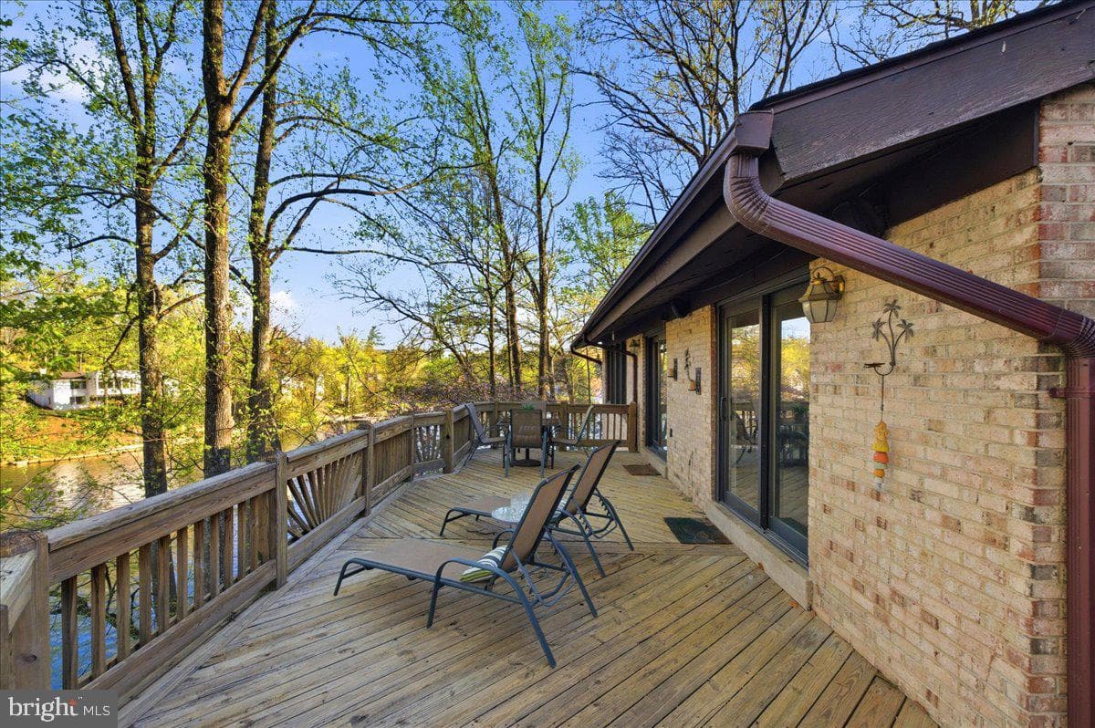 6114 Beachway Drive photo 7