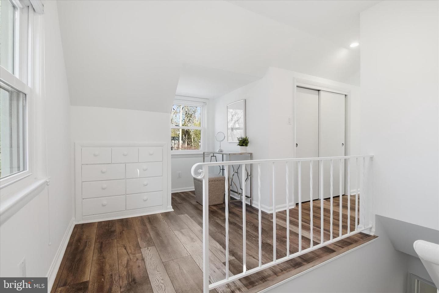 7005 Jefferson Avenue photo 22