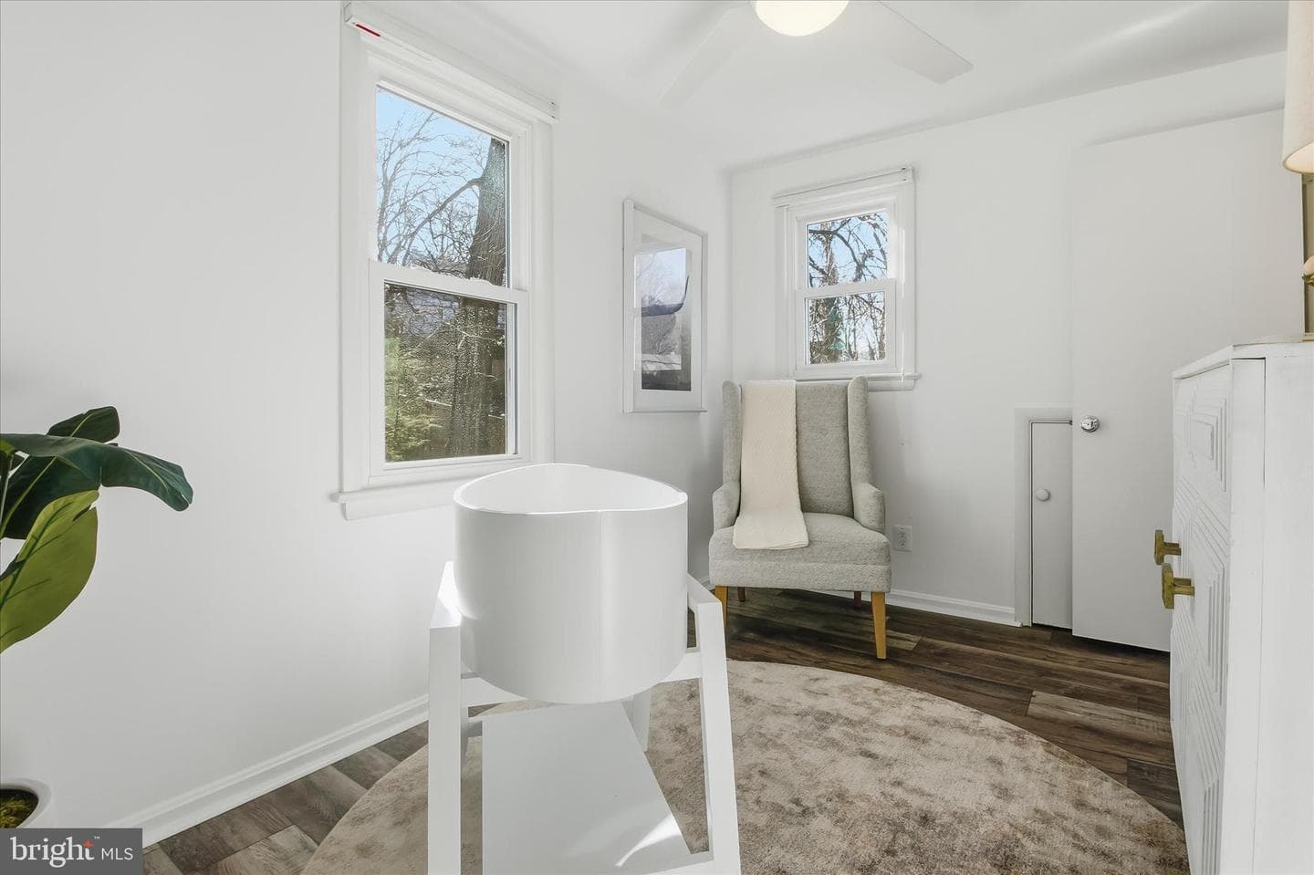 7005 Jefferson Avenue photo 36