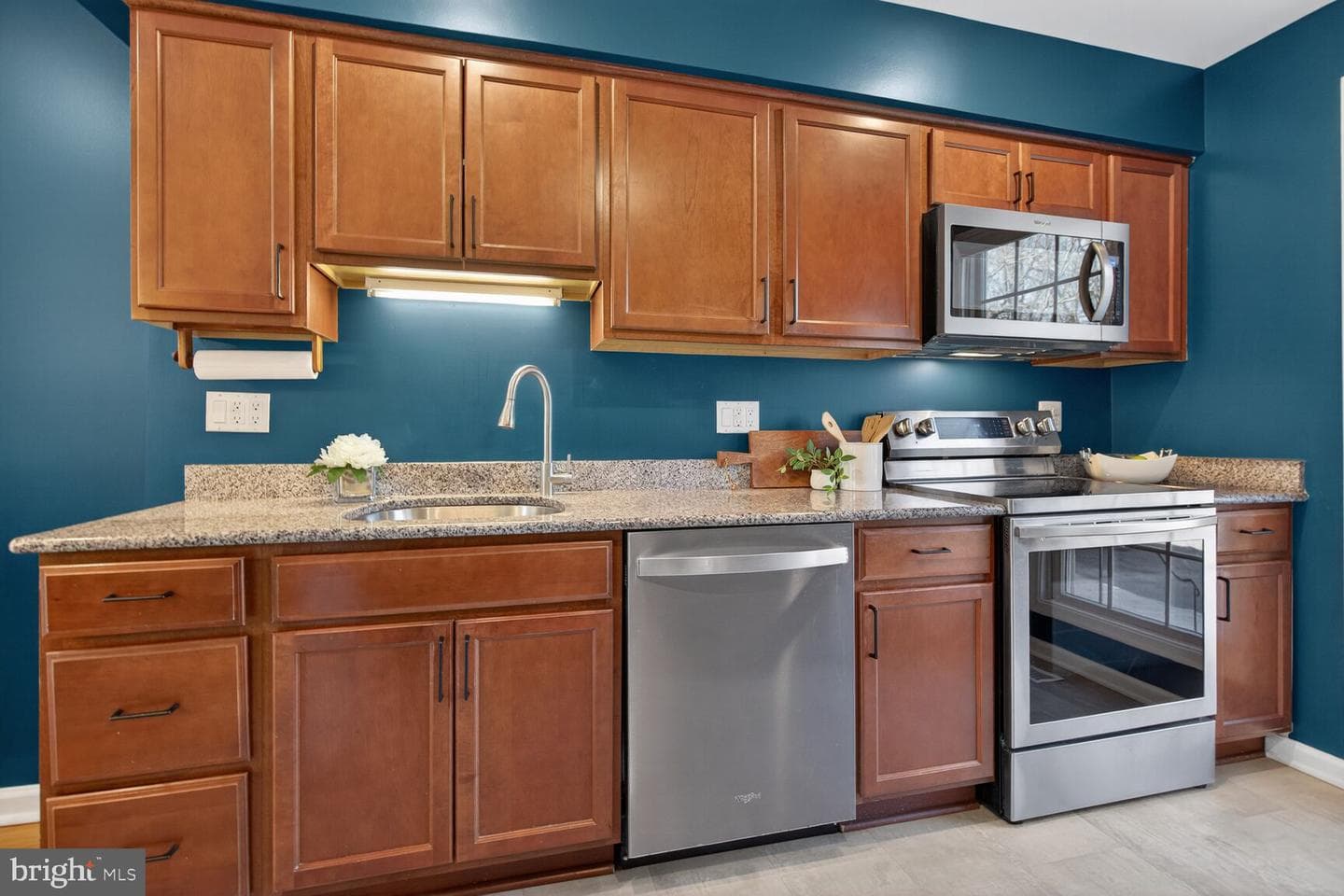 7207 Evanston Road photo 11