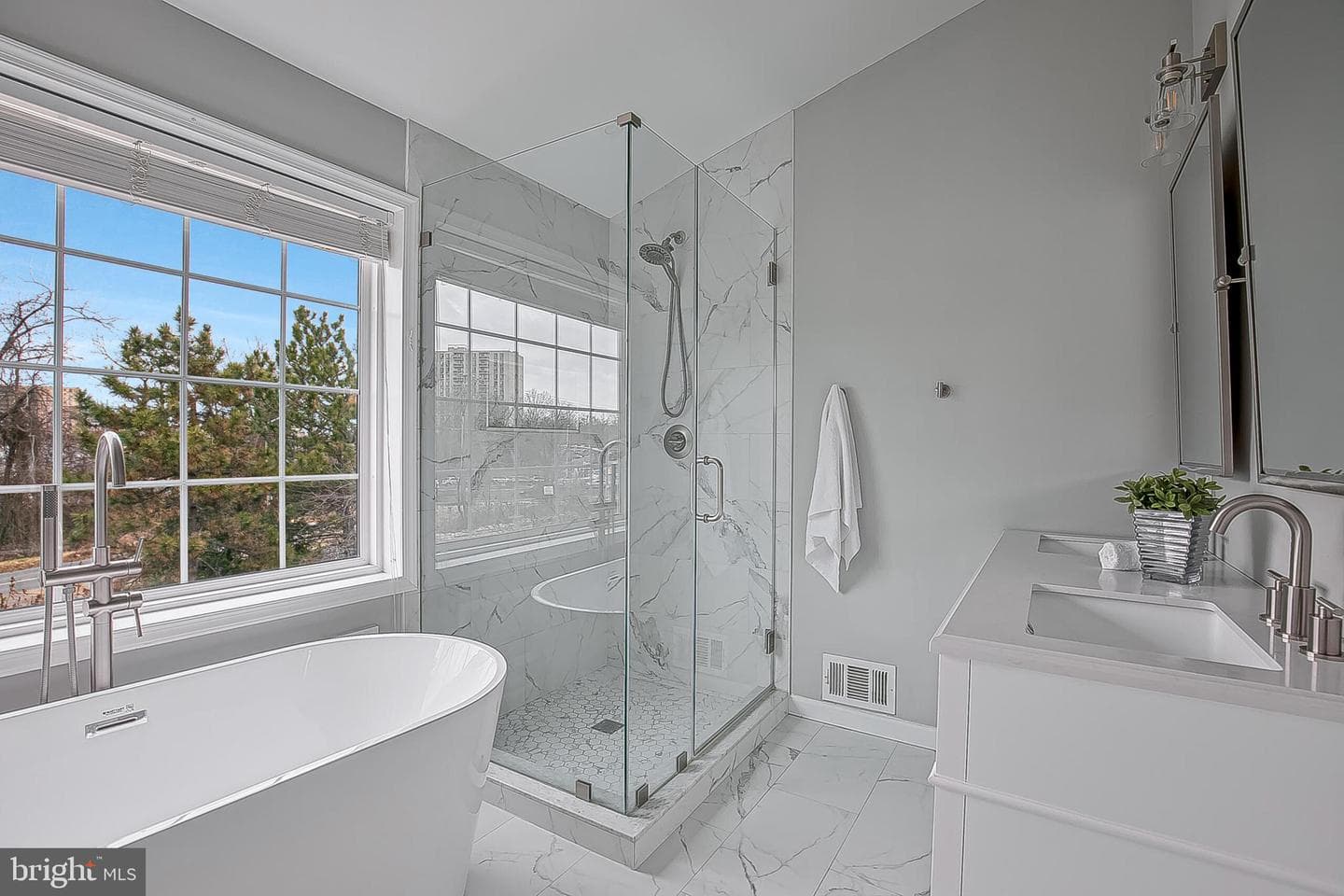 1824 Duffield Lane photo 33