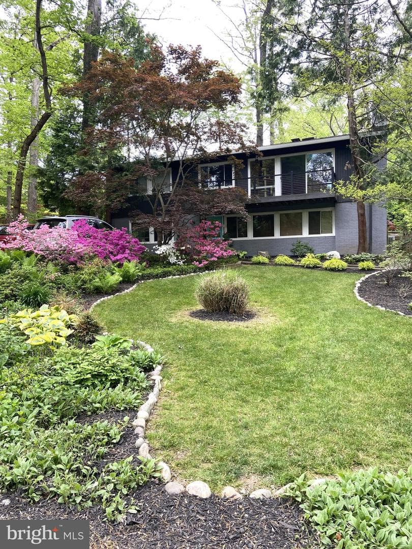 3402 Charleson Street photo 62