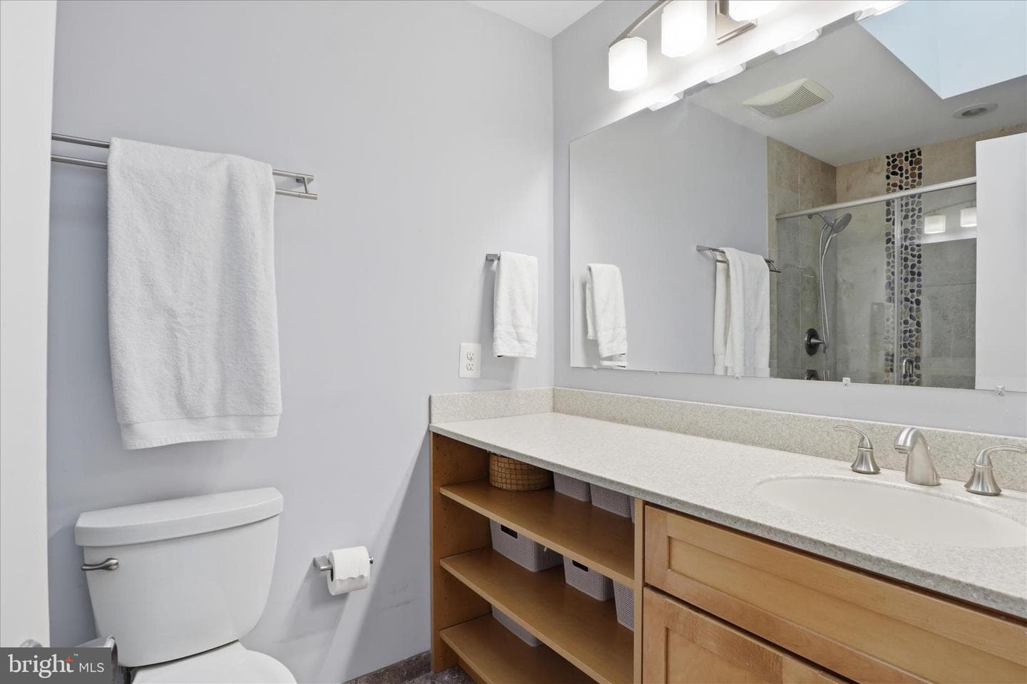 4205 Elizabeth Lane photo 24