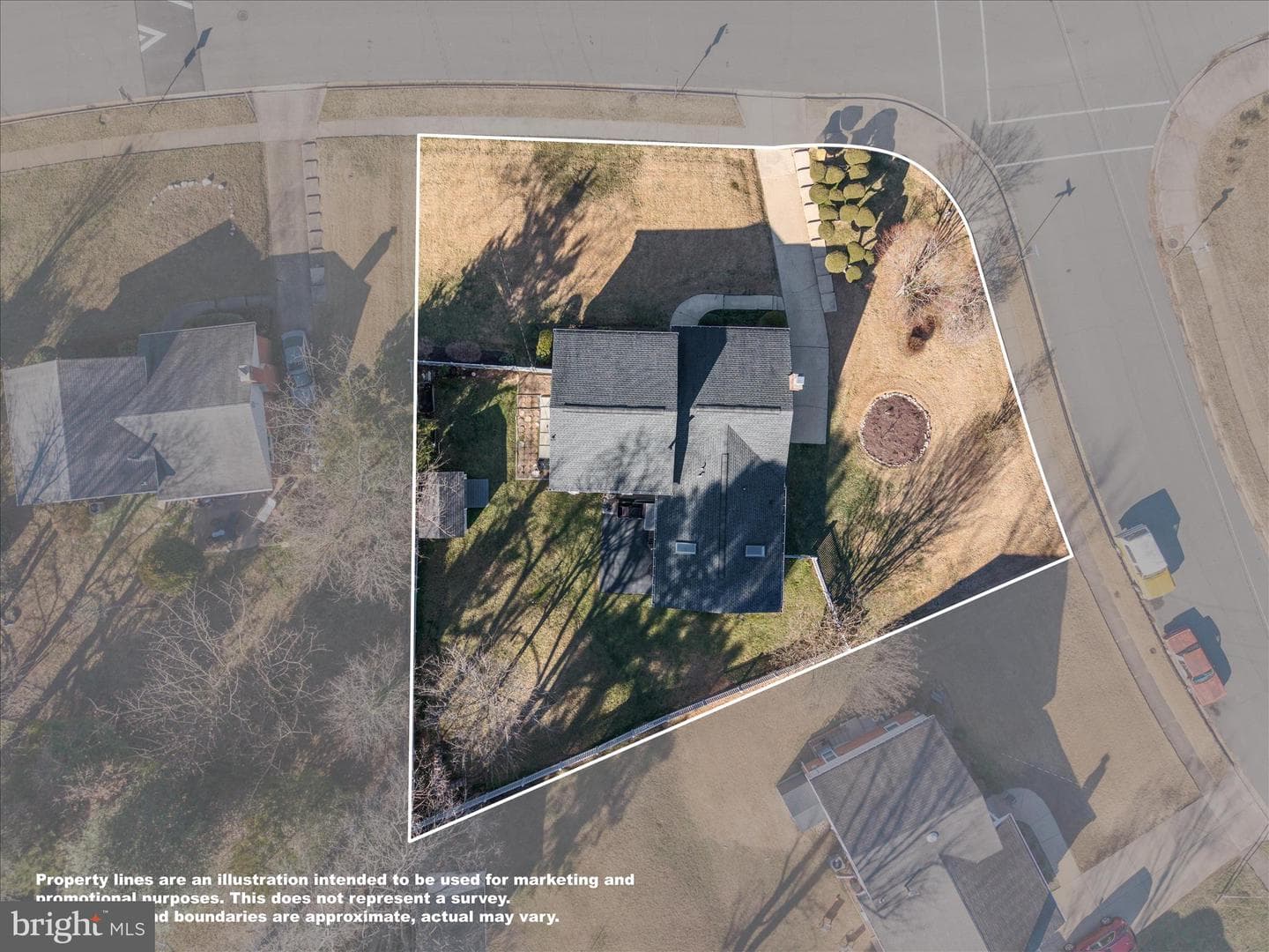 5211 Inverchapel Road photo 56