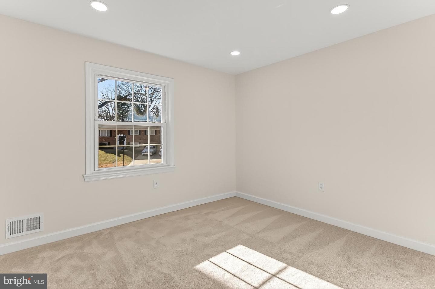 8011 Lynnfield Drive photo 31