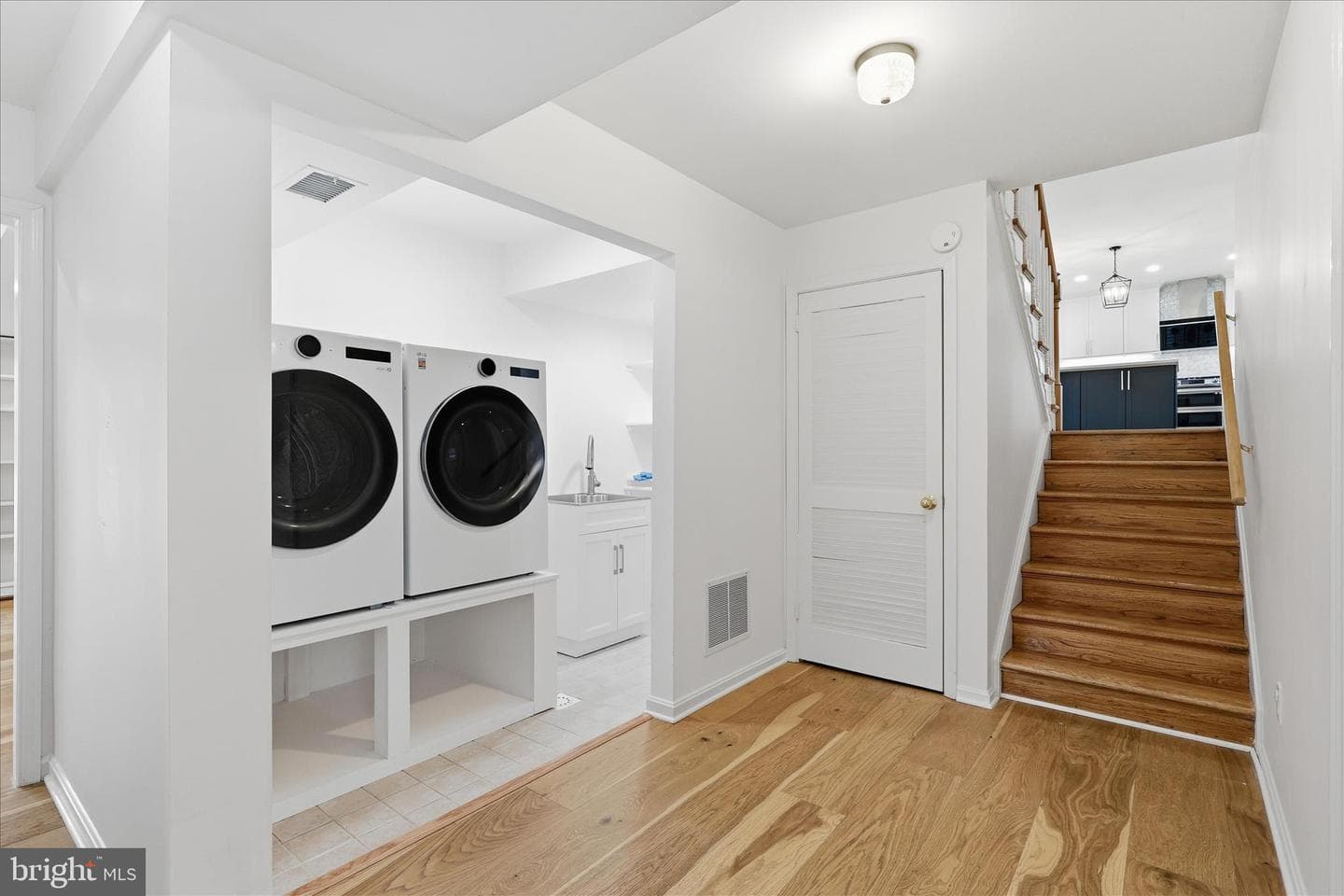 10412 Samaga Drive photo 21