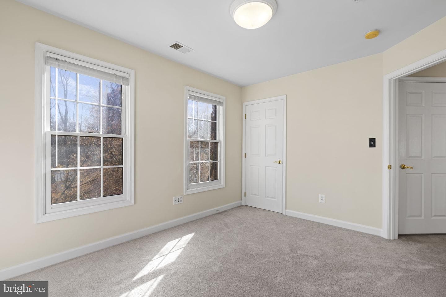 8882 Ashgrove House Lane photo 23
