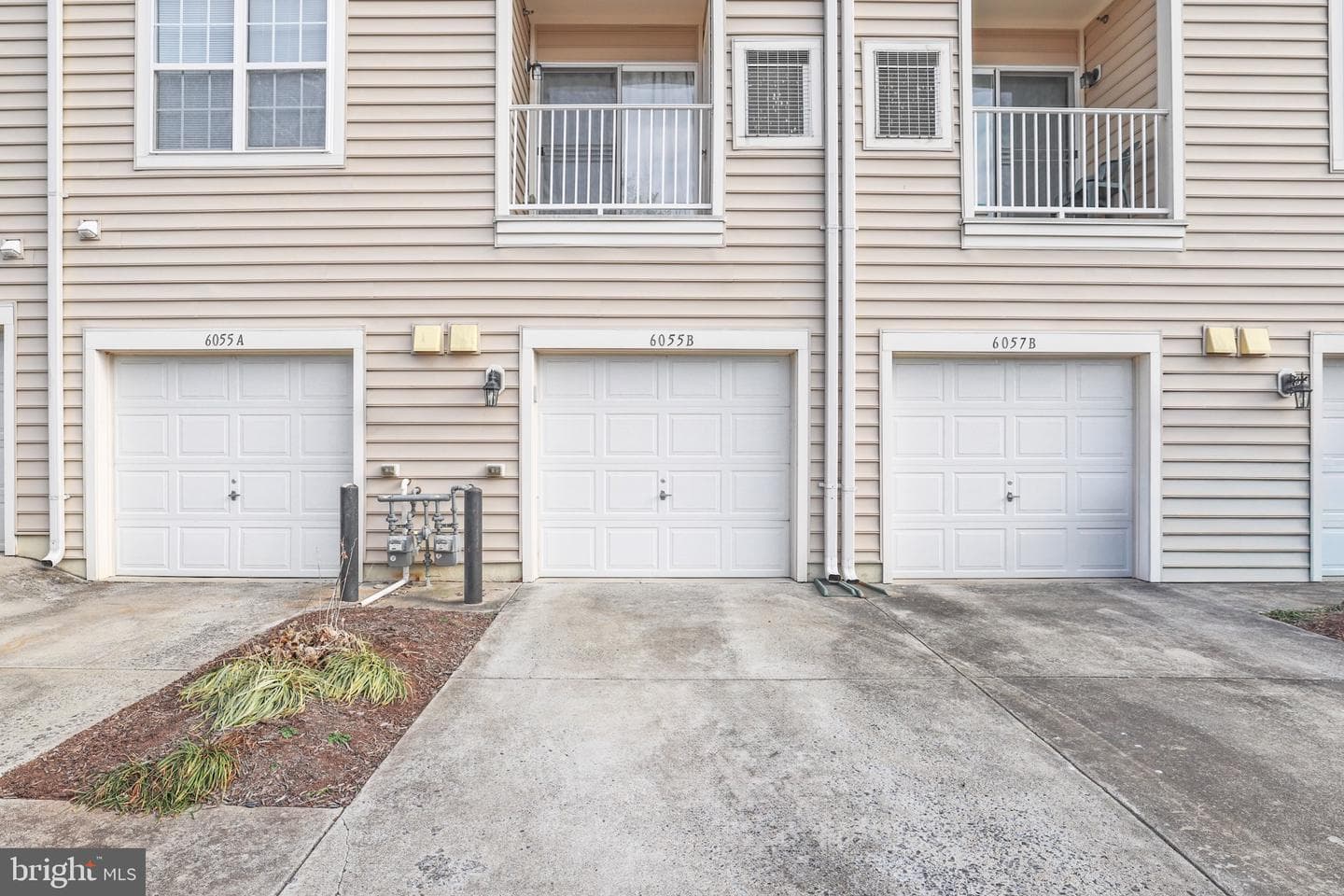 6055 Wicker Lane #128 photo 33