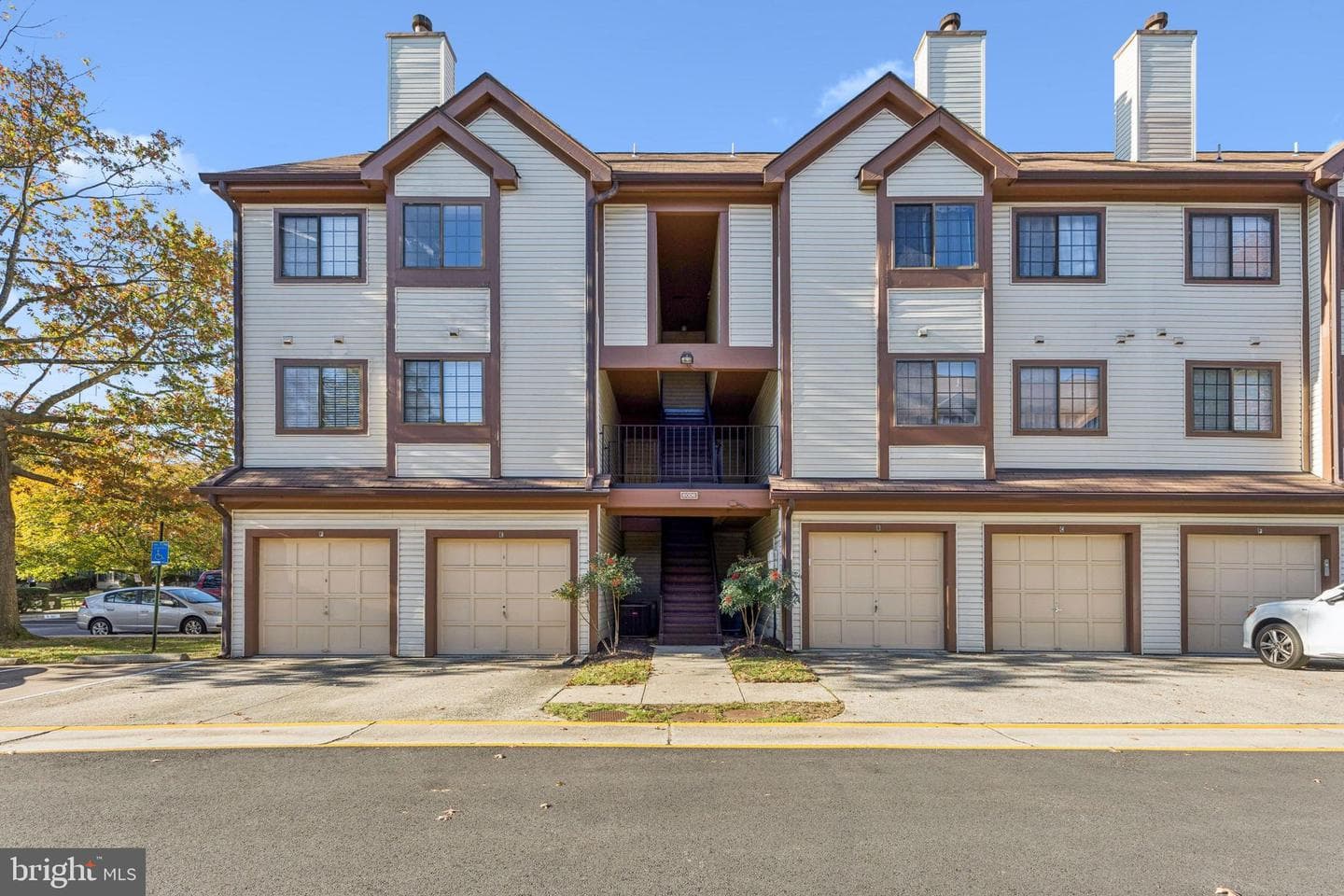 6006 Curtier Drive #f photo 24