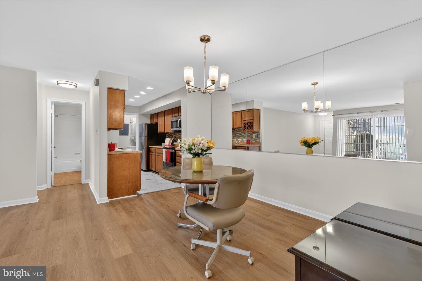 10204 Ashbrooke Court #10 photo 8