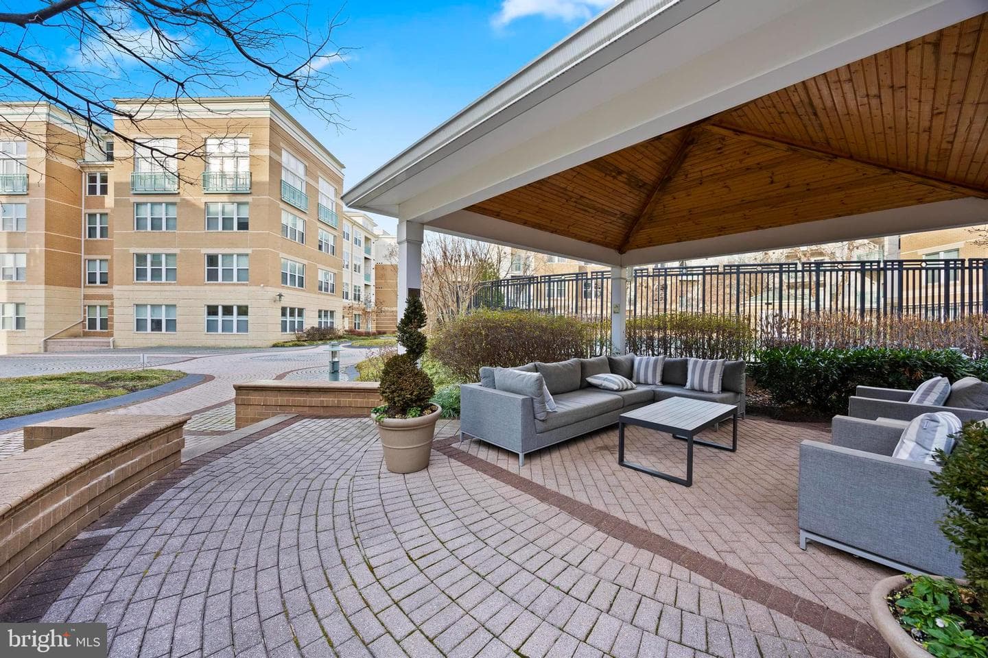 12000 Market Street #257 photo 32