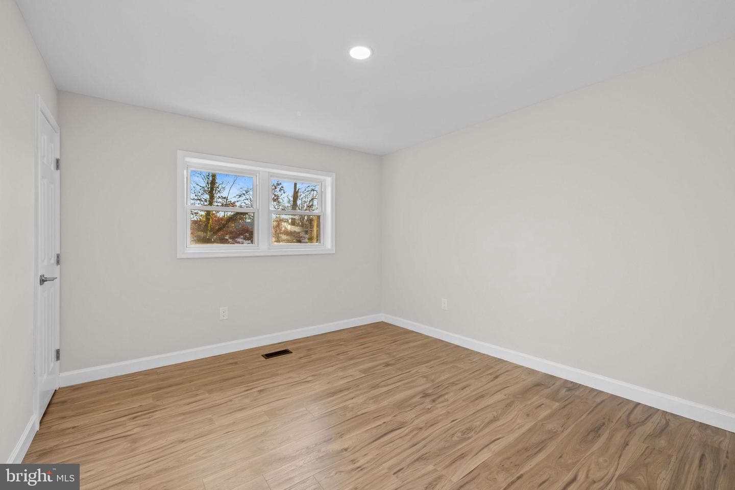 4405 Laurel Road photo 22