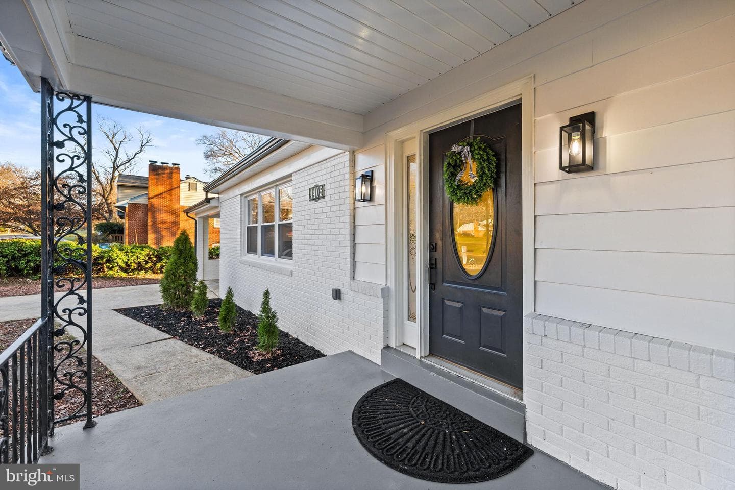 4405 Laurel Road photo 4