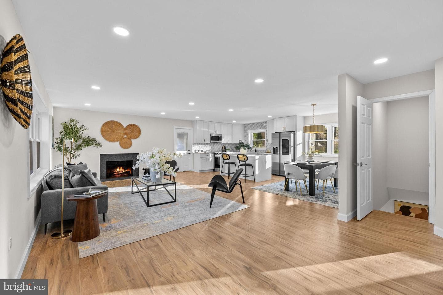 4405 Laurel Road photo 8