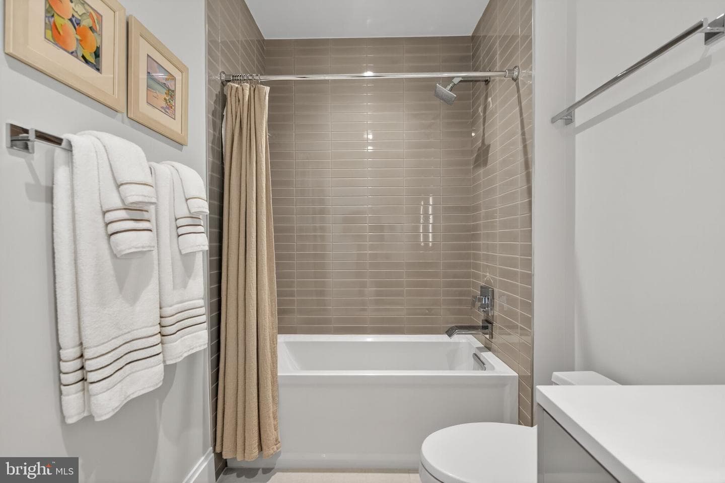 7887 Jones Branch Drive #404 photo 70