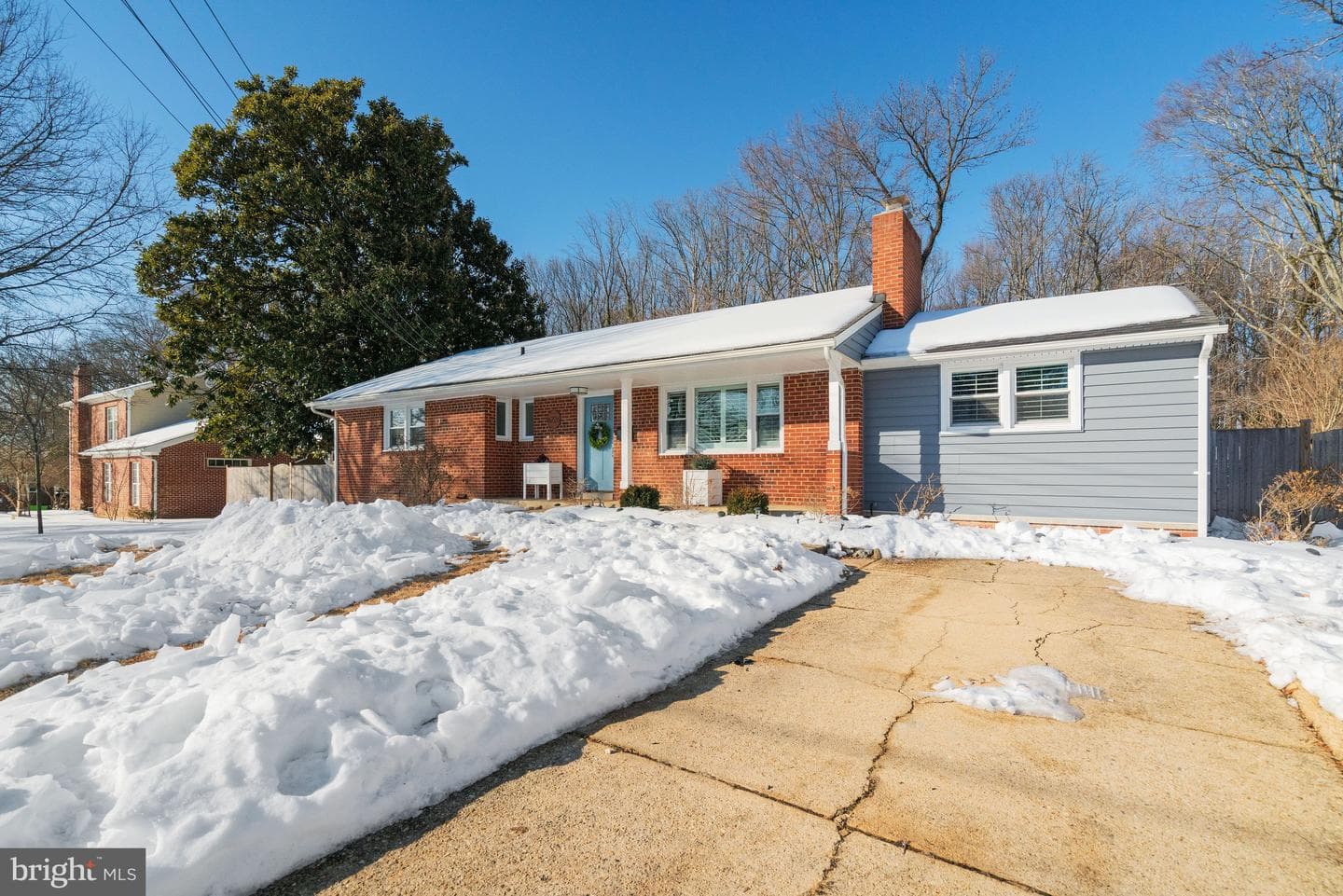 6726 Bostwick Drive photo 5