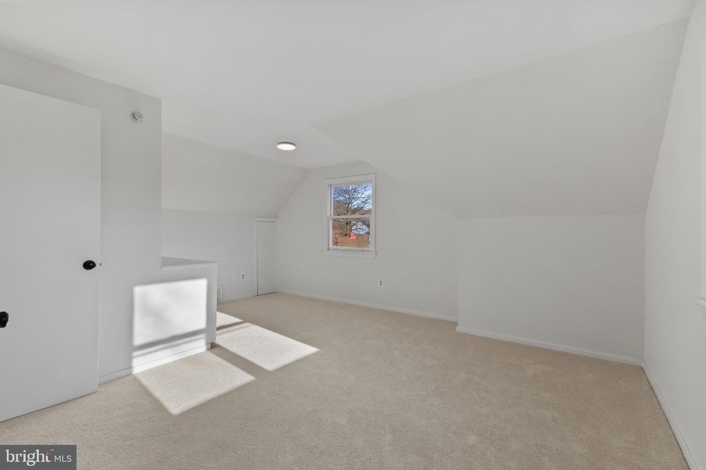 2012 Rollins Drive photo 25